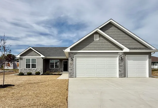 $412,990 | 3513 Samson Drive, Milton, WI 53563