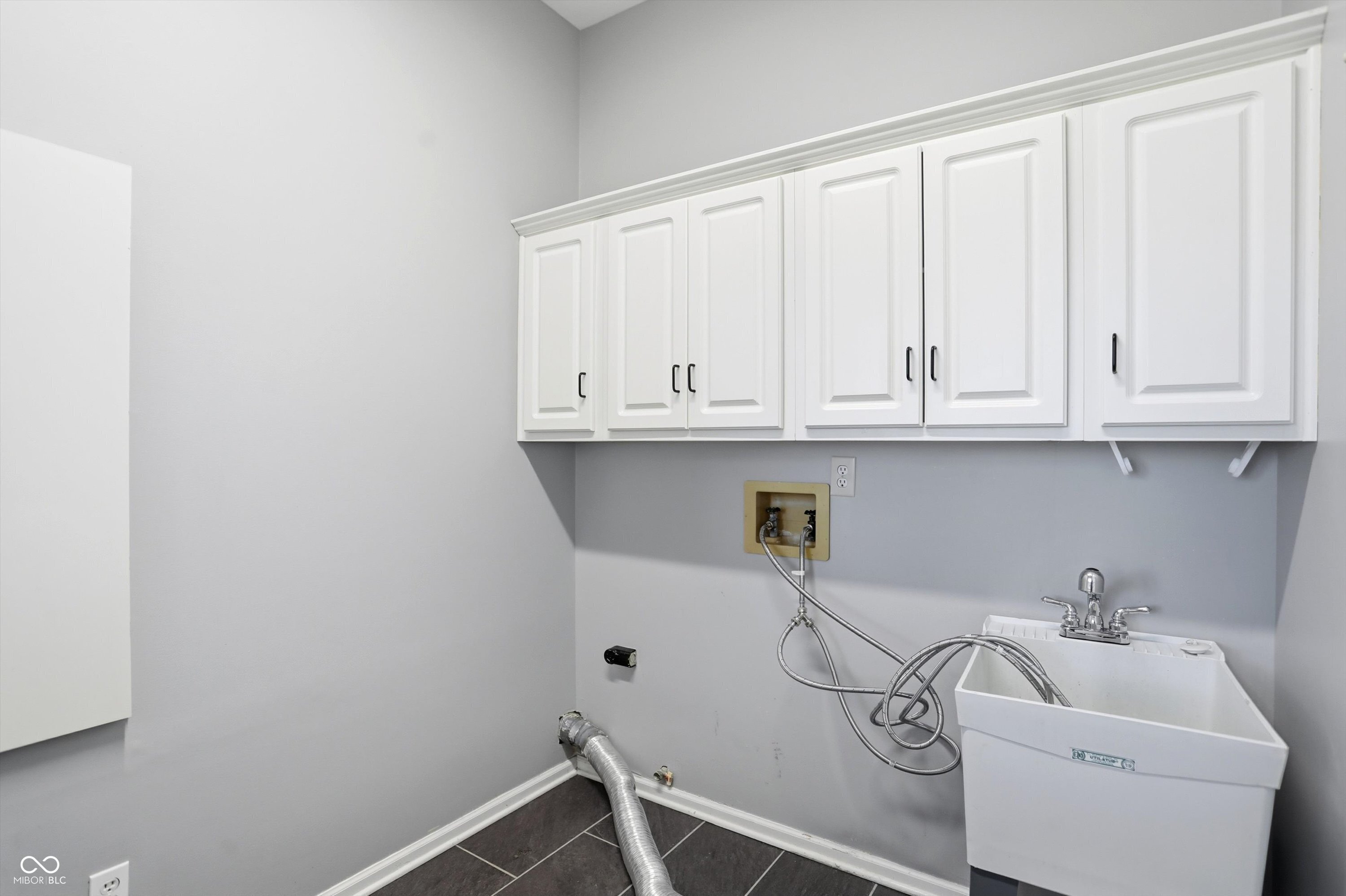 12443 Pebblepointe Pass Carmel, IN 46033 - Photo 36 of 98