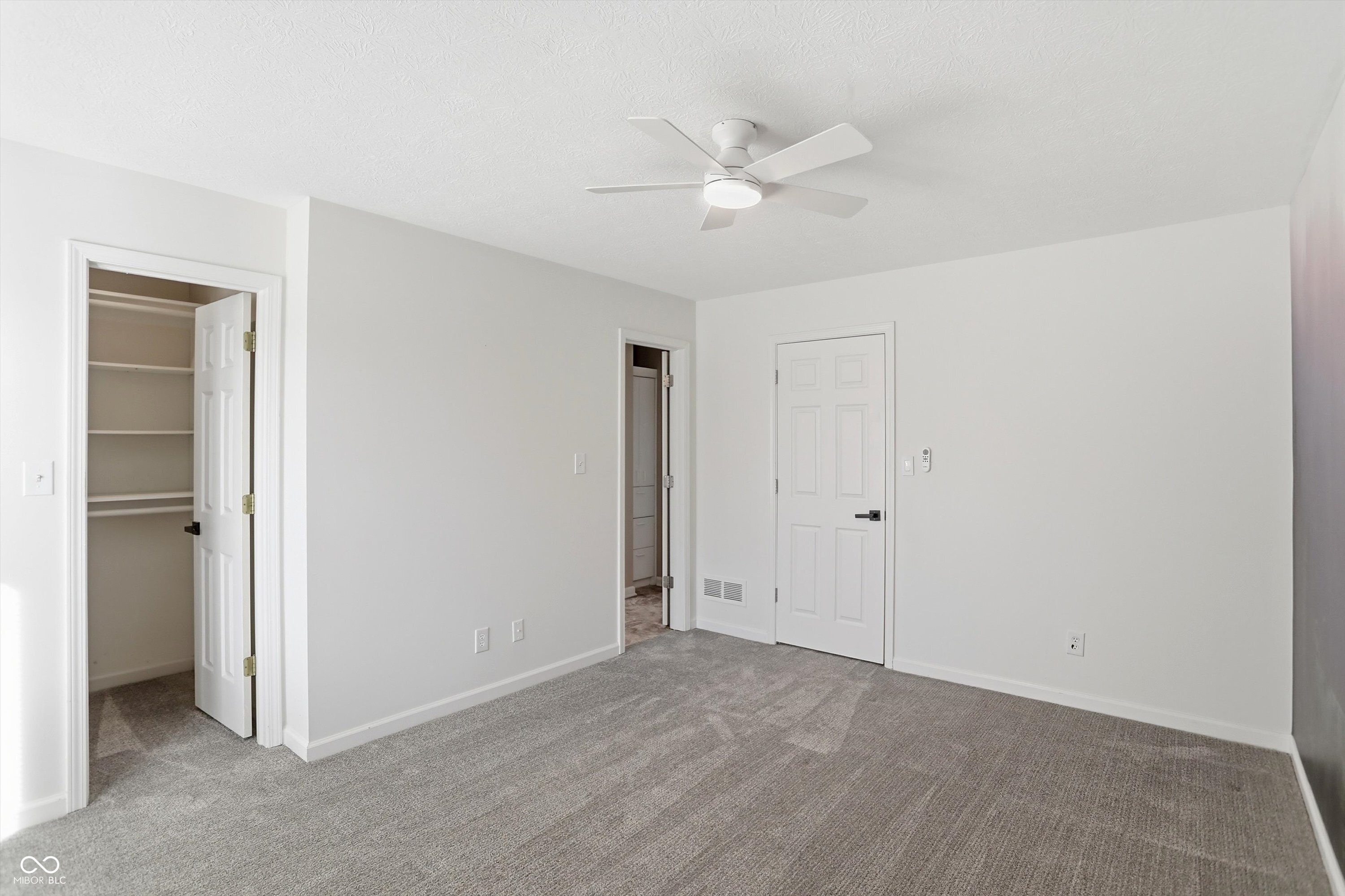 12443 Pebblepointe Pass Carmel, IN 46033 - Photo 48 of 98