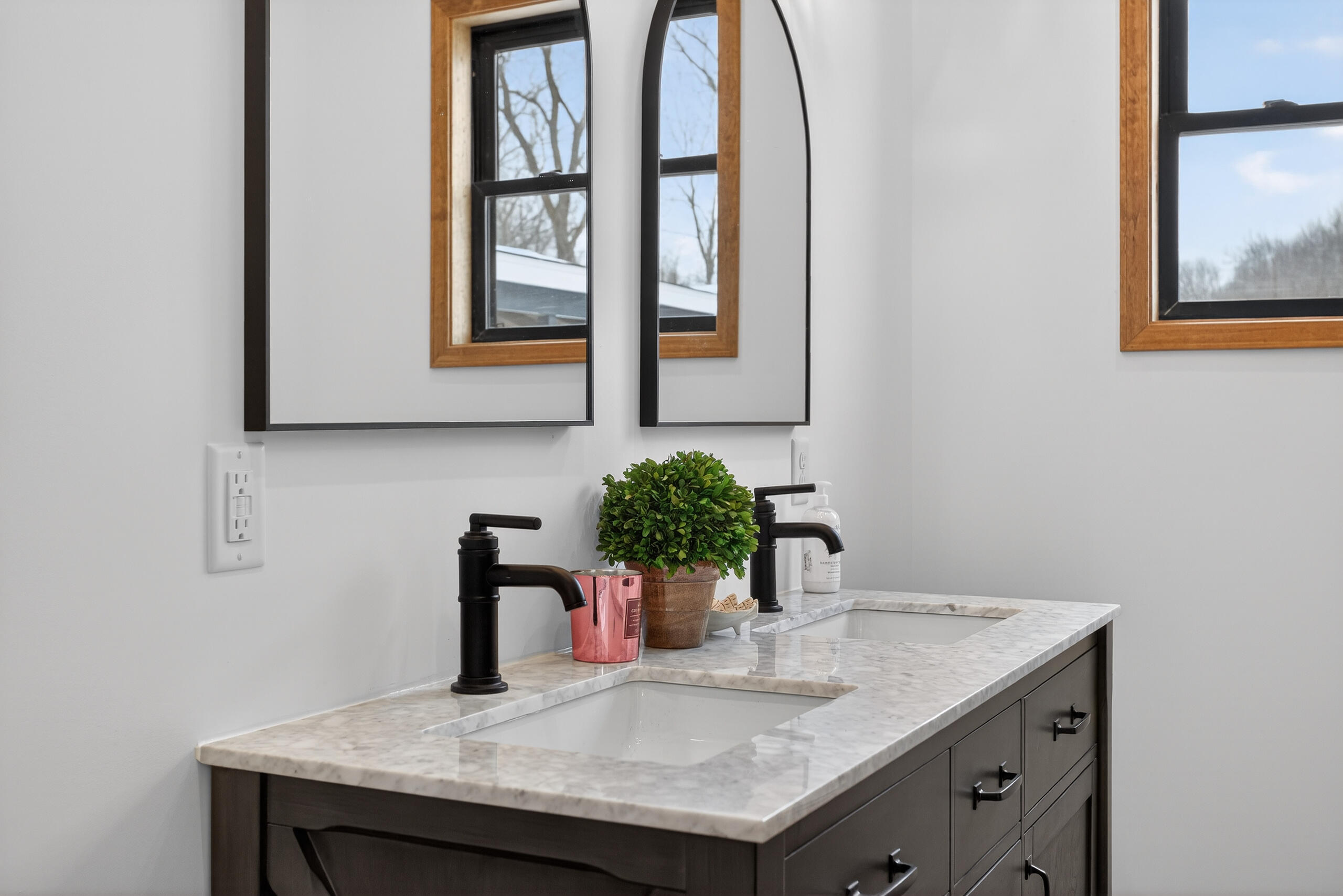 7900 Napoleon Road Jackson, MI 49201 - Photo 46 of 86 042_0N0A5190