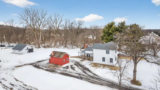 $399,900 | 7900 Napoleon Road, Jackson, MI 49201