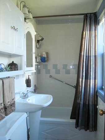 46 Fenwood Road Worcester, MA 01604 - Photo 3 of 24 Gallery Image 3