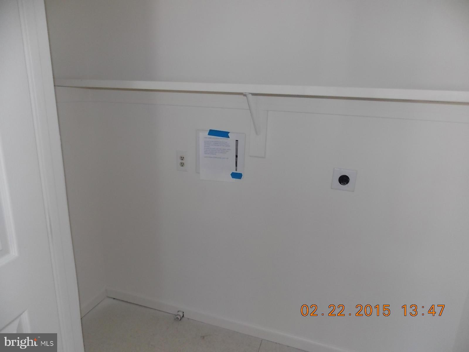 9407 Bluefield Road Springdale, MD 20706 - Photo 17 of 22 Laundry closet
