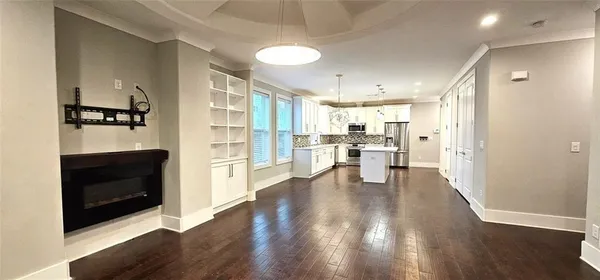 $3,900 | 1993 Memorial Drive Southeast, Atlanta, GA 30317
