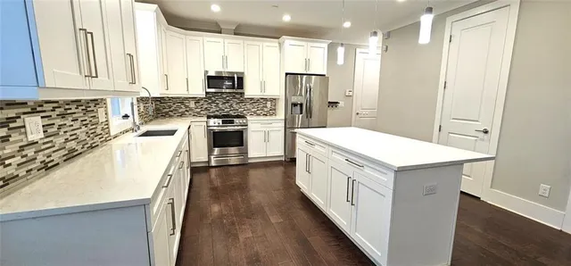 $3,900 | 1993 Memorial Drive Southeast, Atlanta, GA 30317