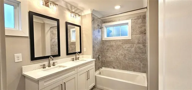 $3,900 | 1993 Memorial Drive Southeast, Atlanta, GA 30317