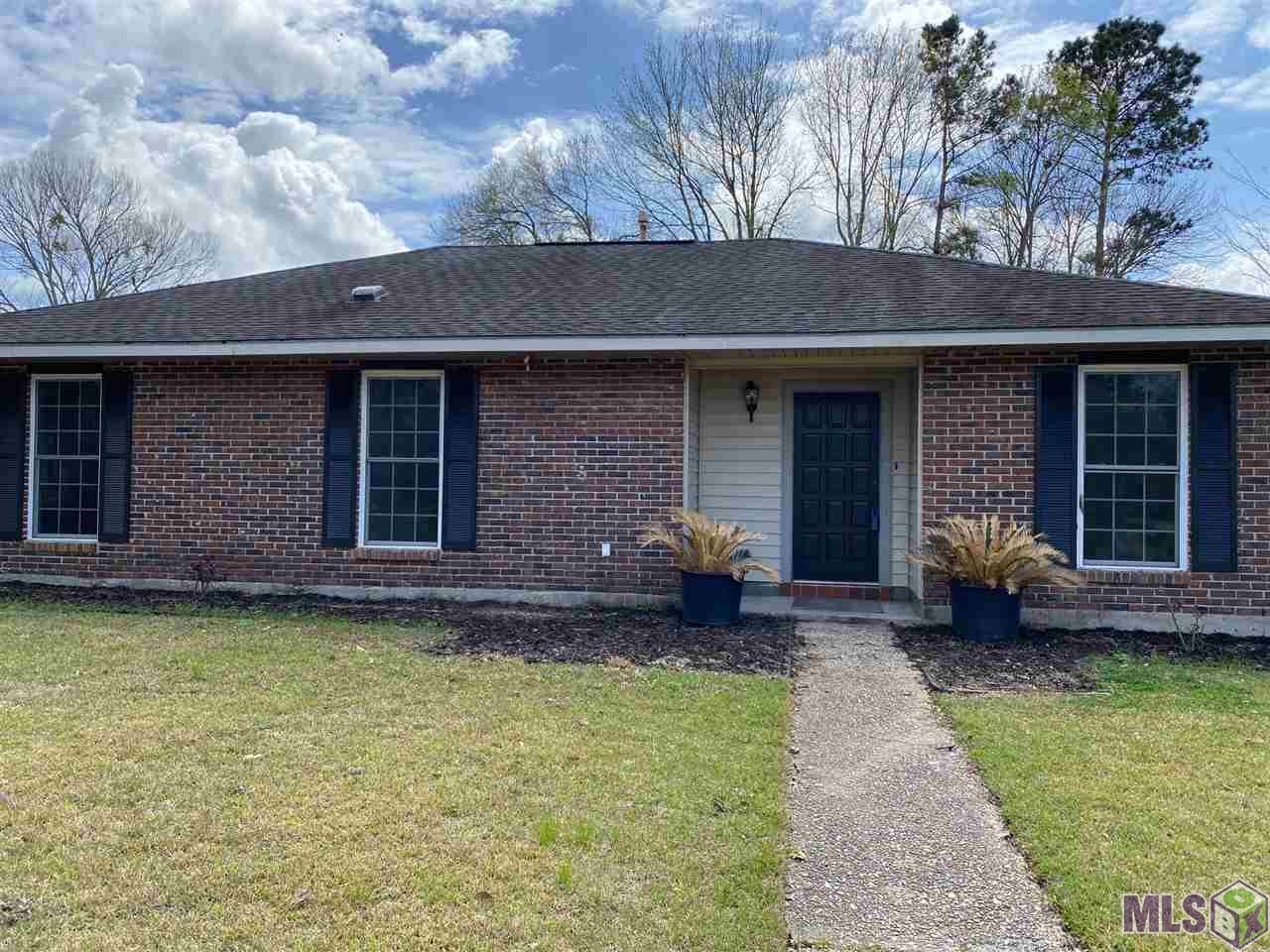 13522 Cedar Ridge Avenue Baton Rouge, LA 70817 - Photo 1 of 12 Gallery Image 1