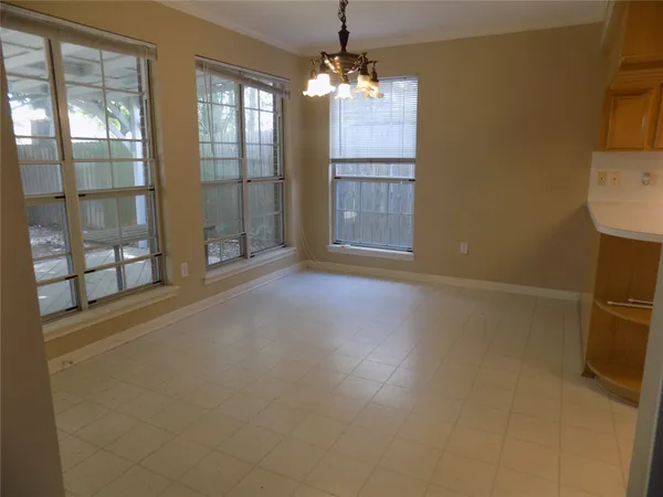 $1,950 | 22623 River Birch Drive, Tomball, TX 77375