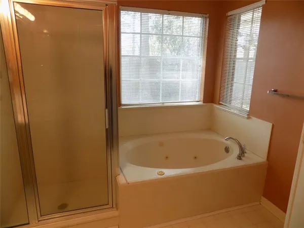 $2,100 | 22623 River Birch Drive, Tomball, TX 77375