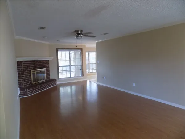 $1,950 | 22623 River Birch Drive, Tomball, TX 77375