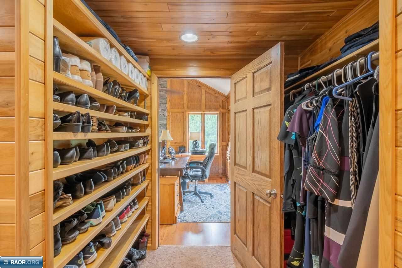 7040 Ceder Road Virginia, MN 55792 - Photo 16 of 33