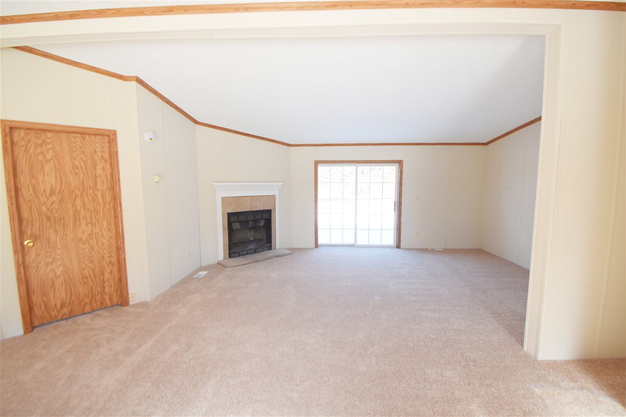 3752 West Bennington Road Owosso, MI 48867 - Photo 3 of 29 50033478-2.JPG