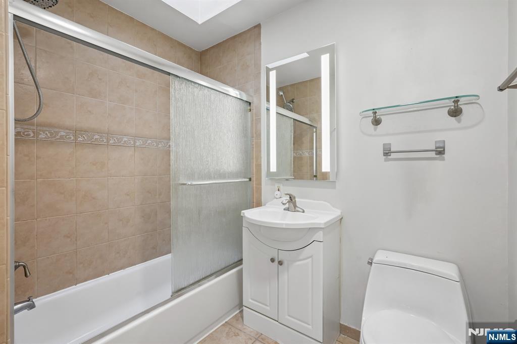 925 Main Street, Unit 10 Hackensack, NJ 07601 - Photo 23 of 28