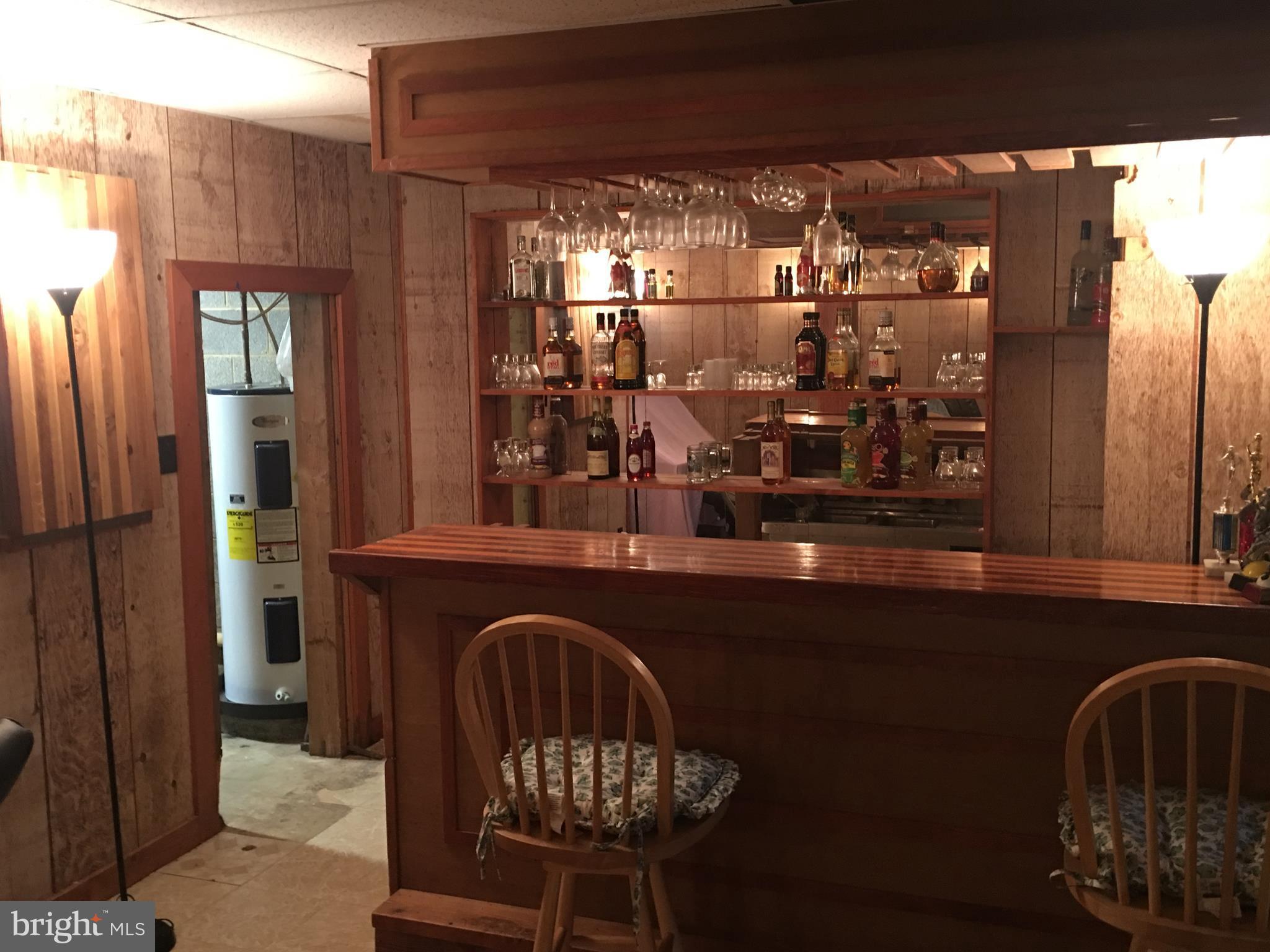16825 Hardy Road Mount Airy, MD 21771 - Photo 16 of 23 Basement Bar