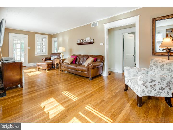 1122 Prospect Ridge Boulevard Haddon Heights, NJ 08035 - Photo 2 of 24 Great Room