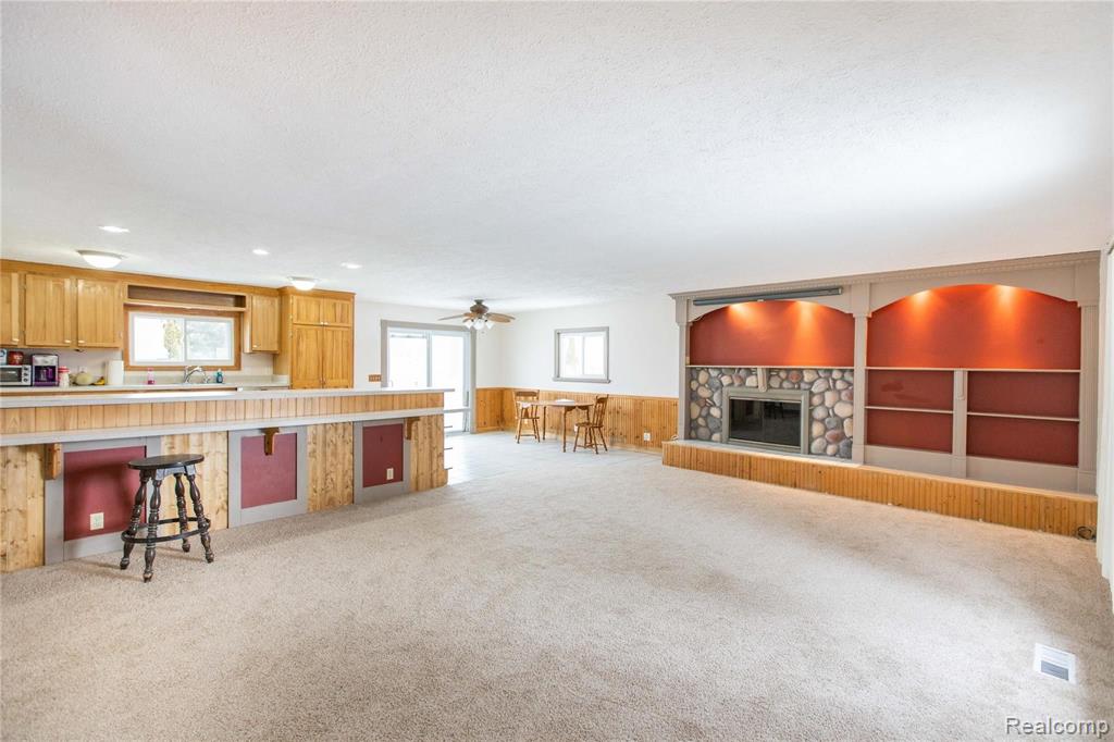 13835 Clyde Road Holly, MI 48442 - Photo 14 of 40
