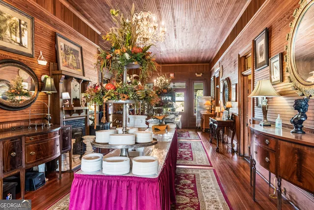 a view of a living room with furniture