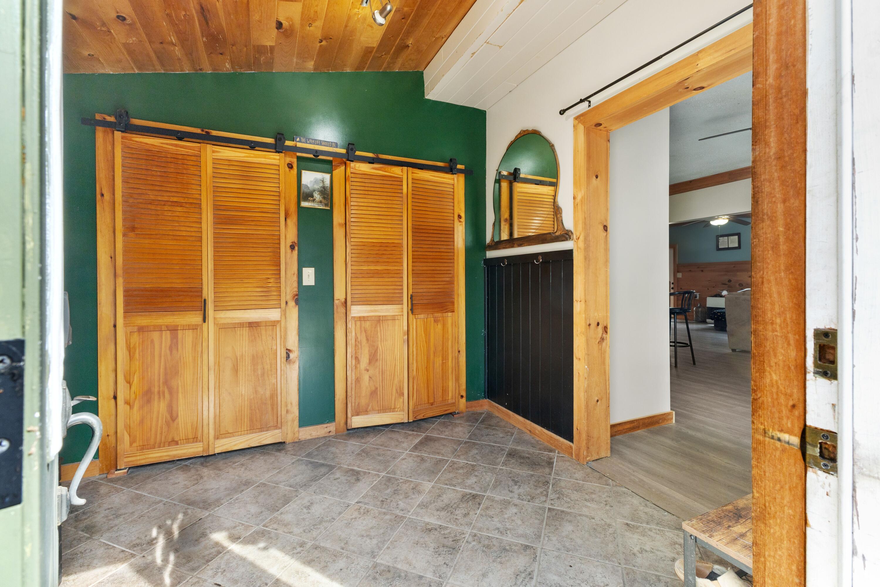 18 Deer Ridge Lane Surry, ME 04684 - Photo 6 of 50 Entry