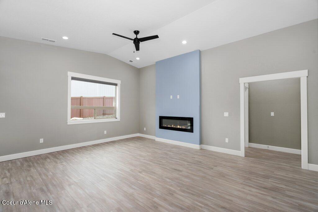 13928 Rainier Loop Rathdrum, ID 83858 - Photo 14 of 27 026-13902RainierLoop-Rathdrum-ID-83858-S