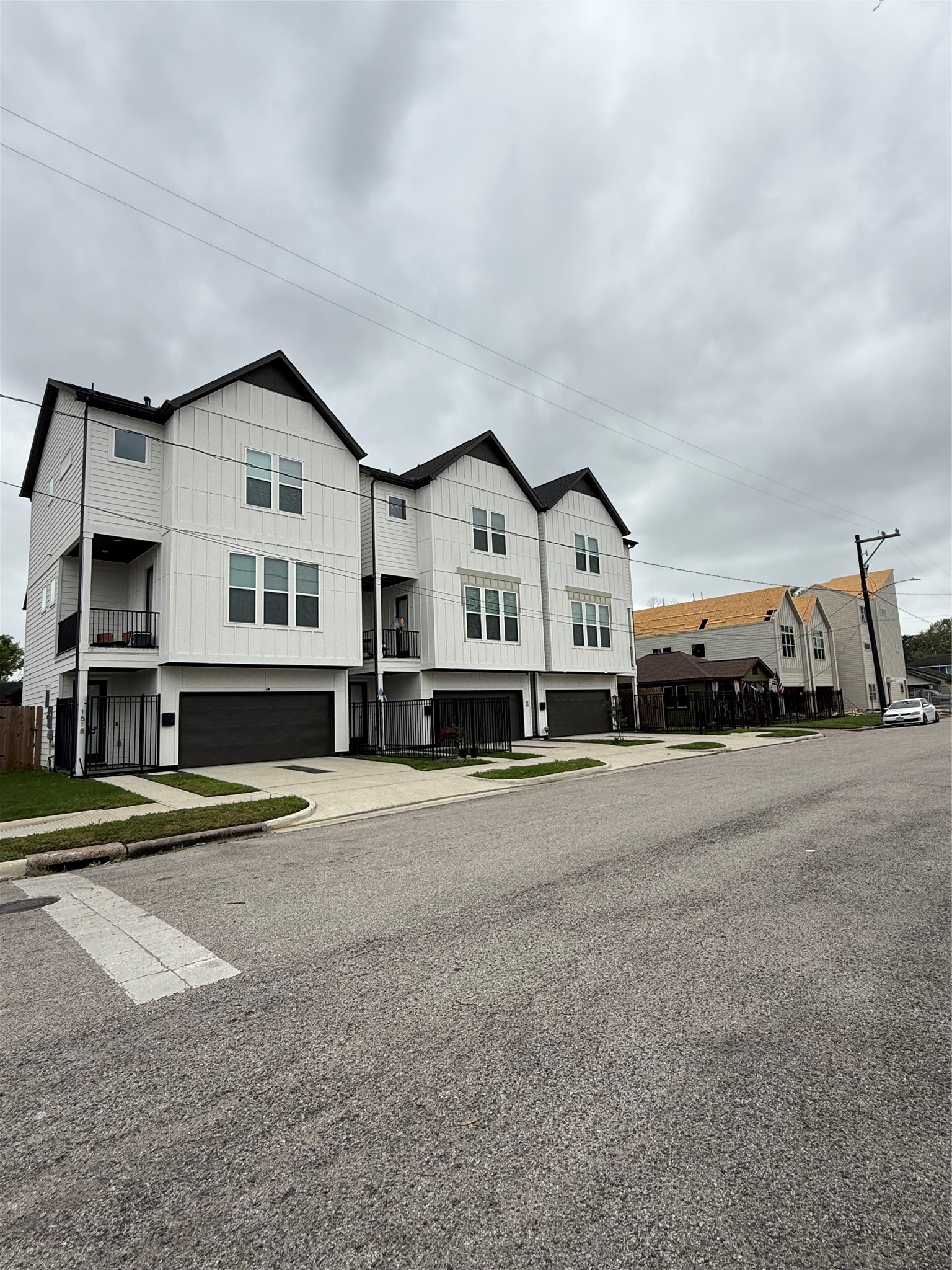 5315 Terry Street Houston, TX 77009 - Photo 9 of 14 Completed new construction around the corner.