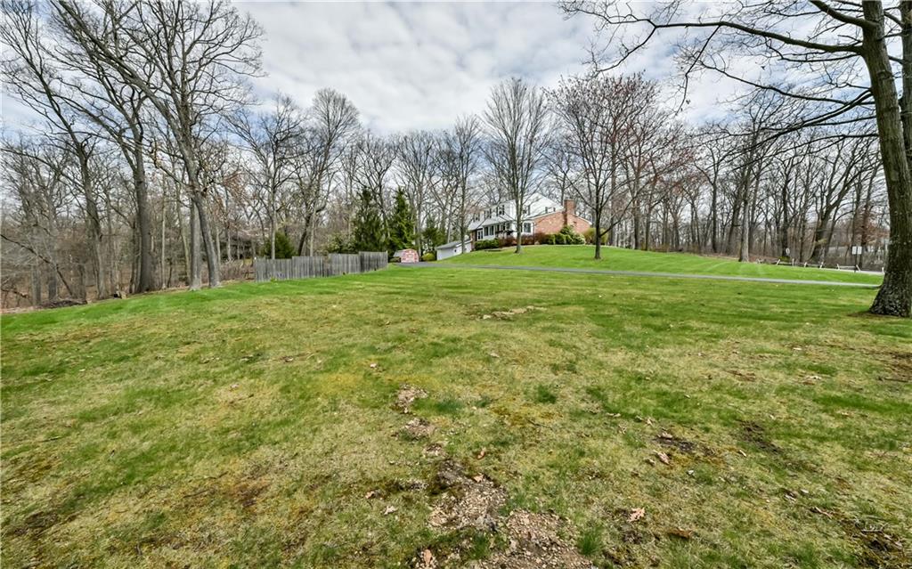 210 Woodcroft Road Economy, PA 15005 - Photo 24 of 25 Level table top backyard.