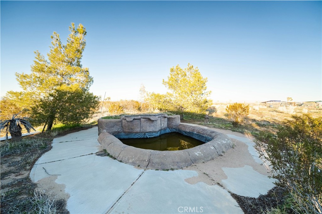 10374 Olivine Road Victorville, CA 92392 - Photo 13 of 13 Additional landscape picture