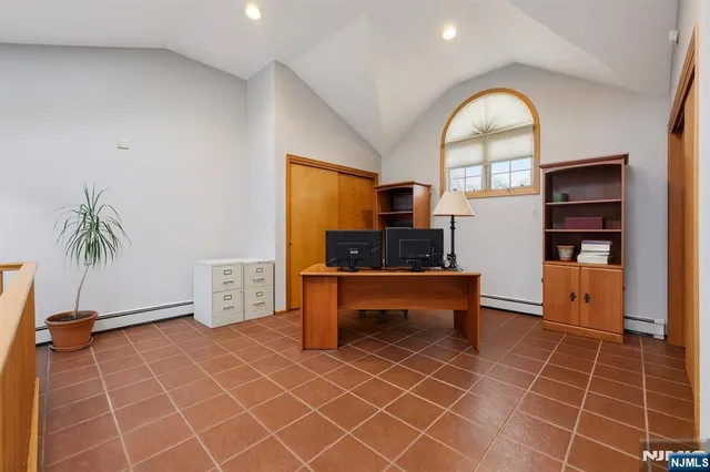 $950,000 | 7 Welsh Court, Wayne, NJ 07470