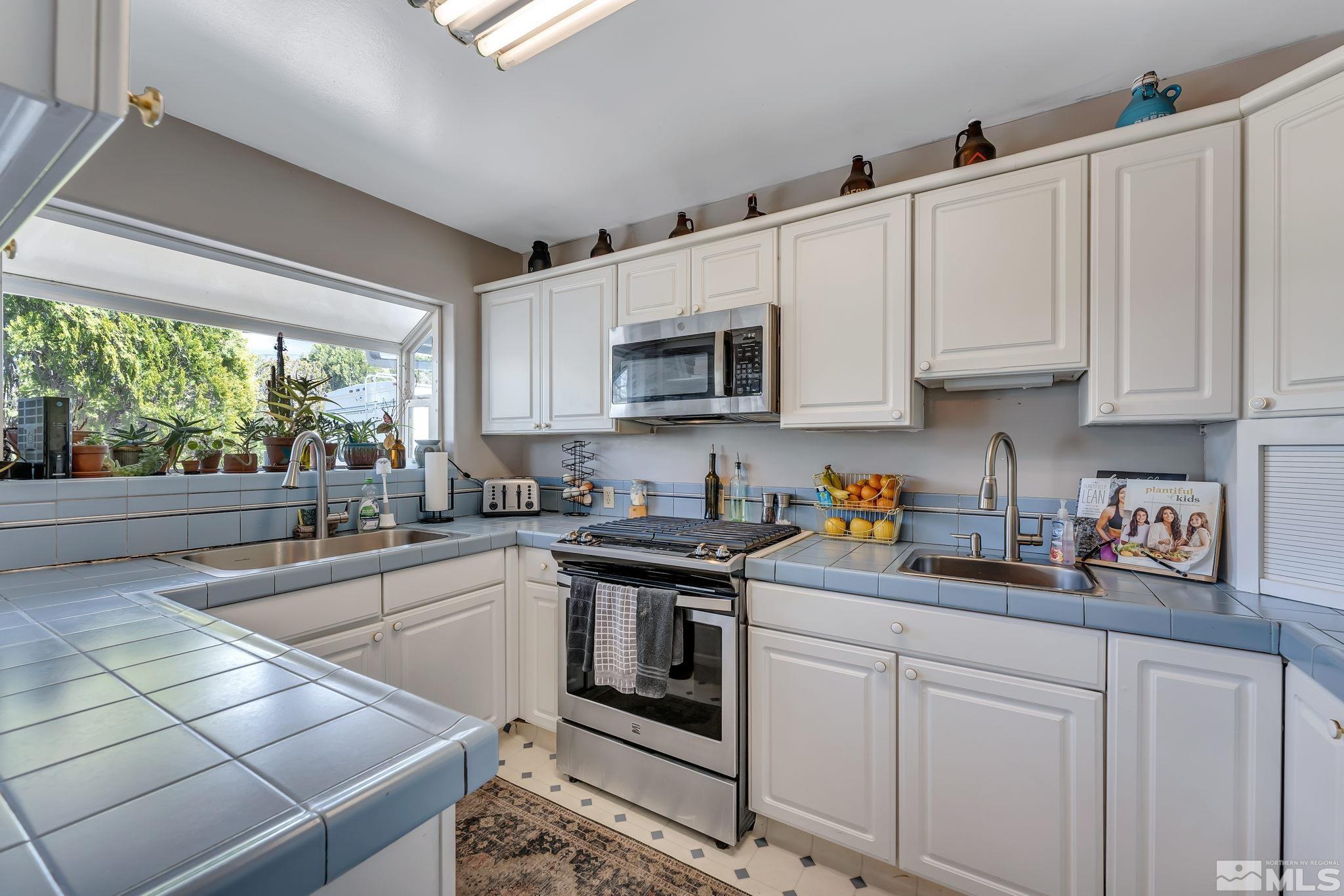 800 Ryan Lane Reno, NV 89503 - Photo 12 of 26 Photo 12