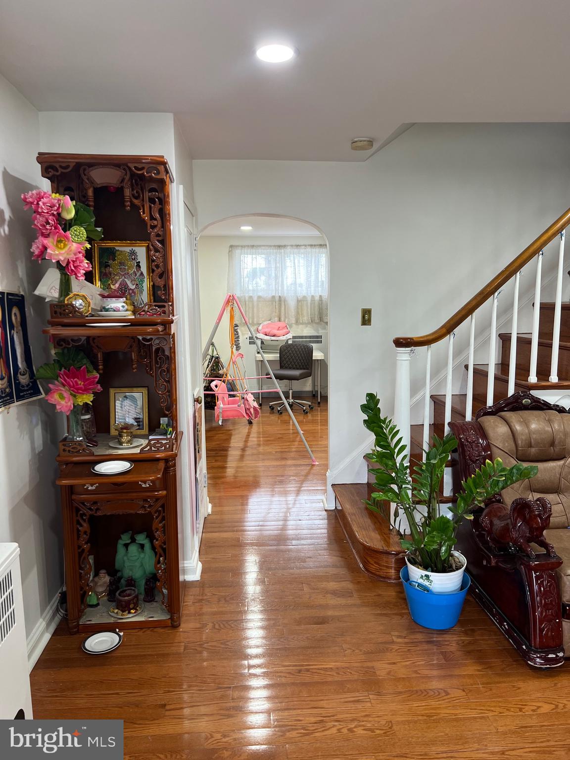 363 Sherbrook Boulevard Upper Darby, PA 19082 - Photo 4 of 22 a living room with furniture and a potted plant