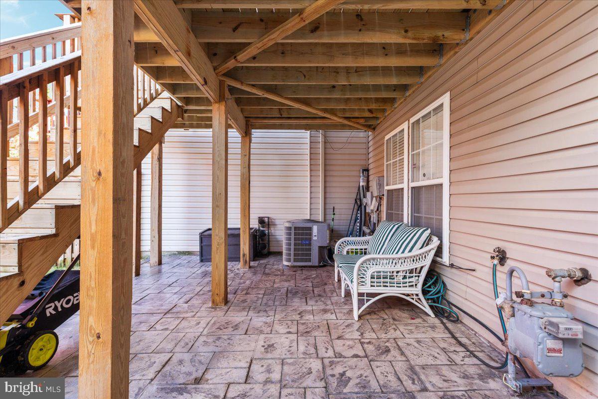 7235 Traphill Way Gainesville, VA 20155 - Photo 27 of 40