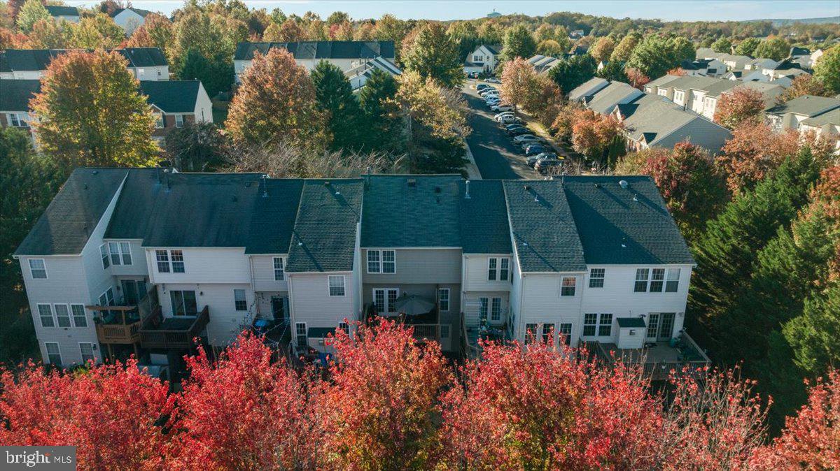 7235 Traphill Way Gainesville, VA 20155 - Photo 39 of 40 an aerial view of multiple house