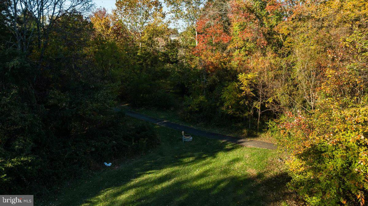 7235 Traphill Way Gainesville, VA 20155 - Photo 40 of 40 a view of residential house and yard