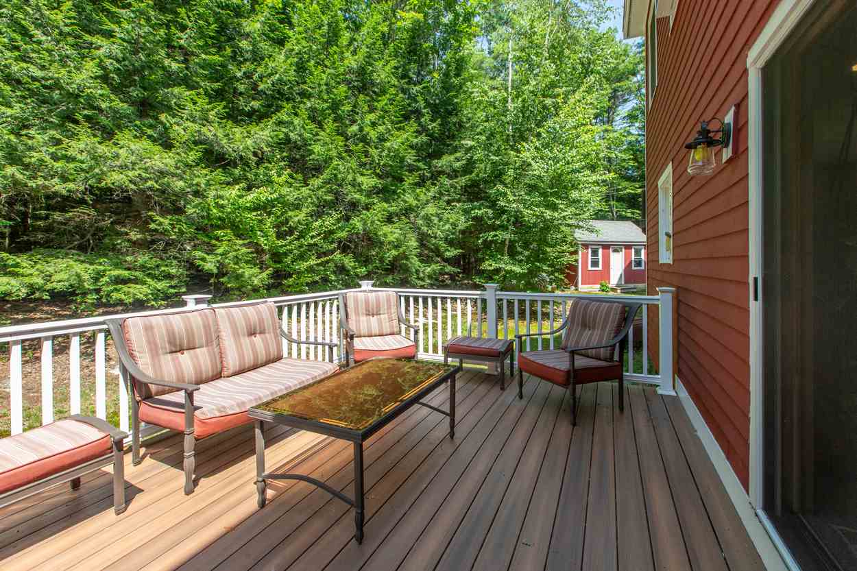 52 Olde Towne Road Auburn, NH 03032 - Photo 19 of 24