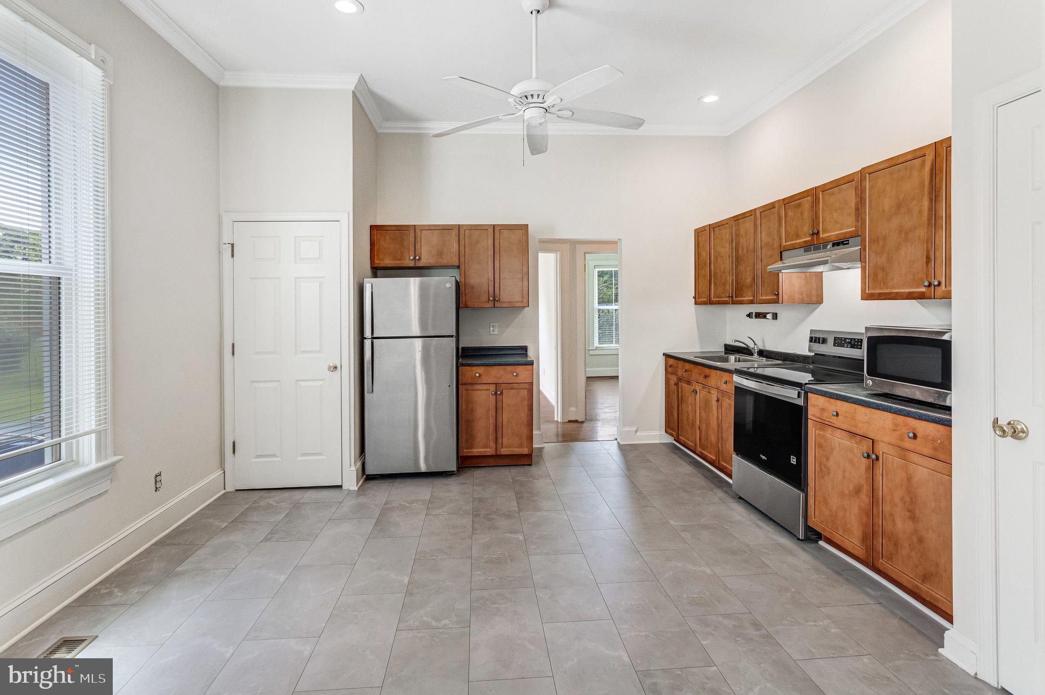 8753 Signal Hill Road, Unit 1 Manassas, VA 20110 - Photo 7 of 22