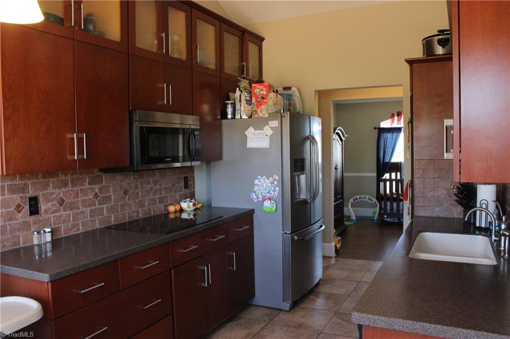 156 Highland Road Mocksville, NC 27028 - Photo 9 of 19 Gallery Image 9