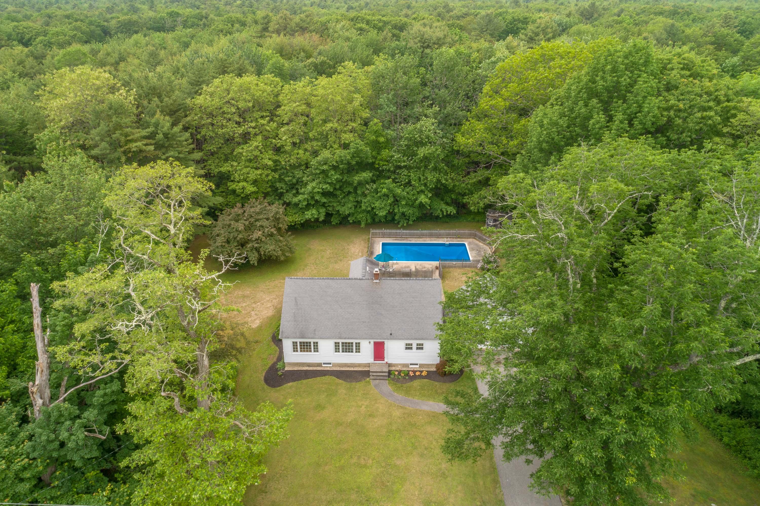 354 Middle Road Falmouth, ME 04105 - Photo 3 of 42 39_354 Middle Rd_PGM_Print