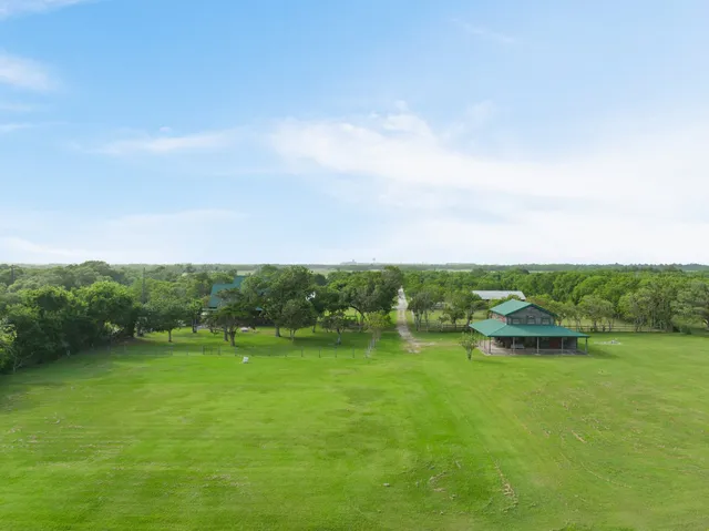 $2,450,000 | 8226 Fm 2354 Beach, Baytown, TX 77523