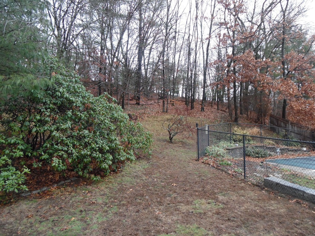 73 Raymond Road Marlborough, MA 01752 - Photo 23 of 23 Gallery Image 23