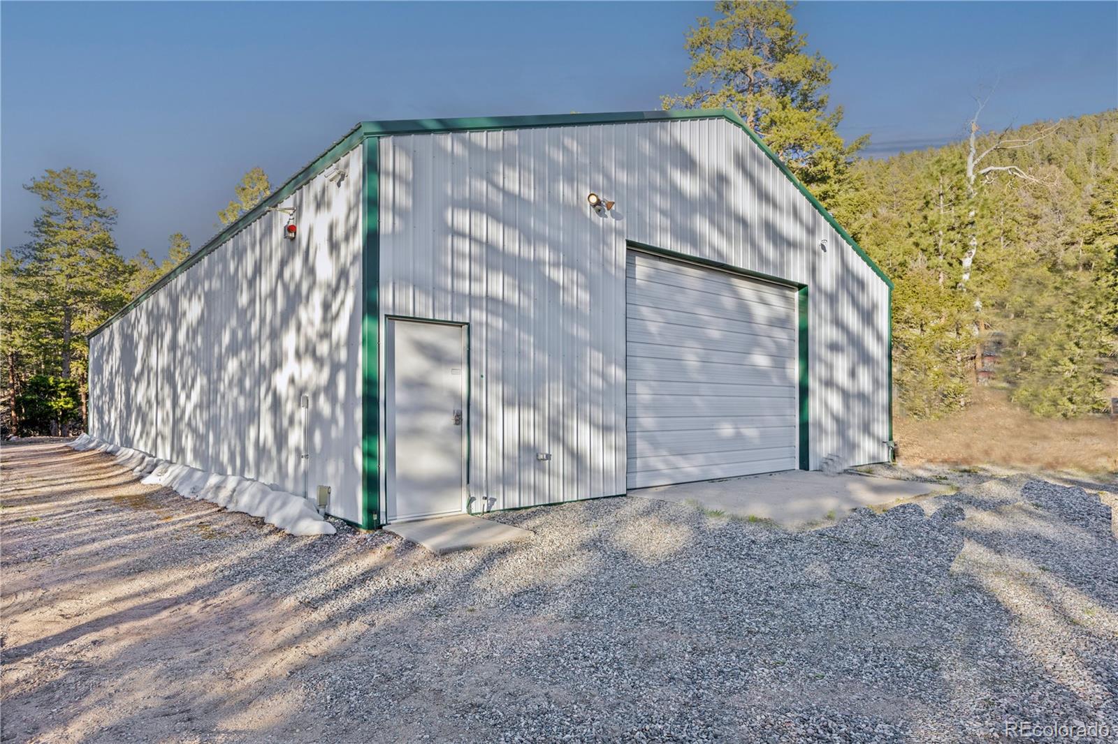 26273 Richmond Hill Road Conifer, CO 80433 - Photo 5 of 47 a view of a small space