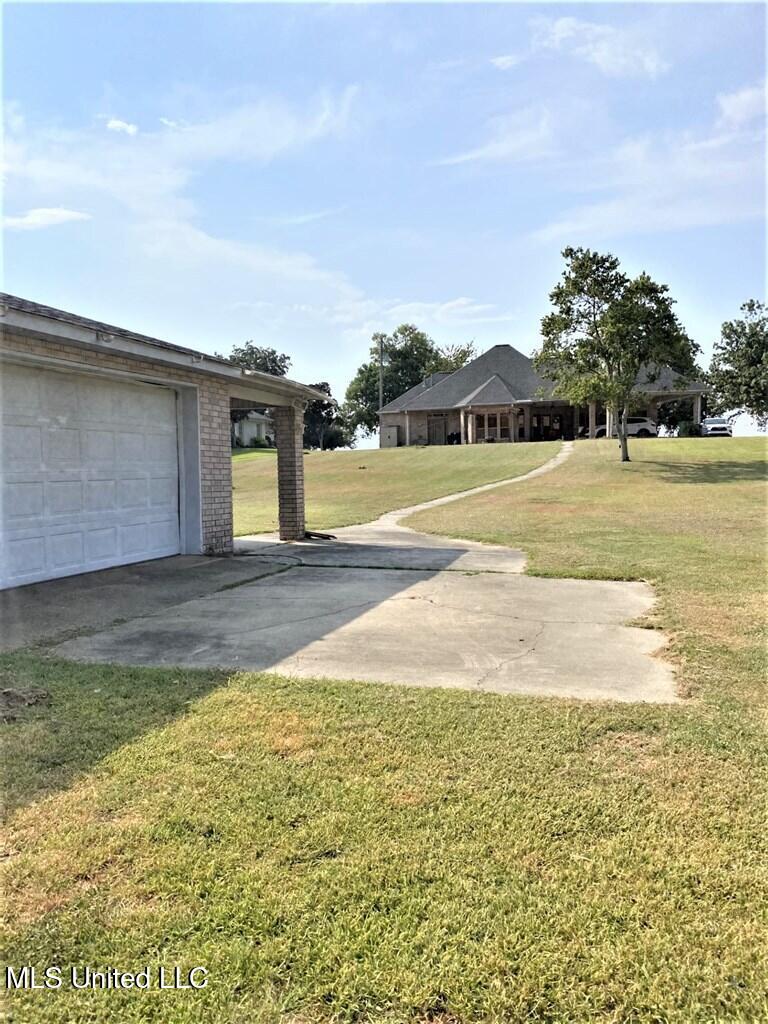 1457 State Rte 568 Ferriday, LA 71334 - Photo 2 of 46 20242581_1