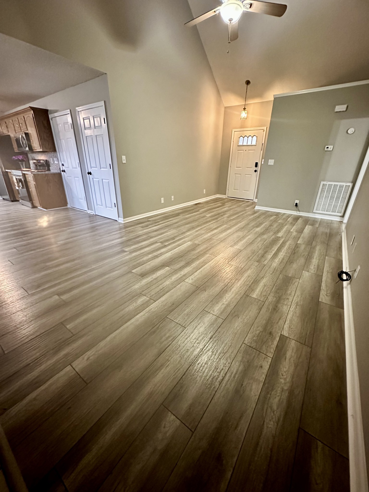 1919 Needmore Road Clarksville, TN 37042 - Photo 11 of 36 Gallery Image 11