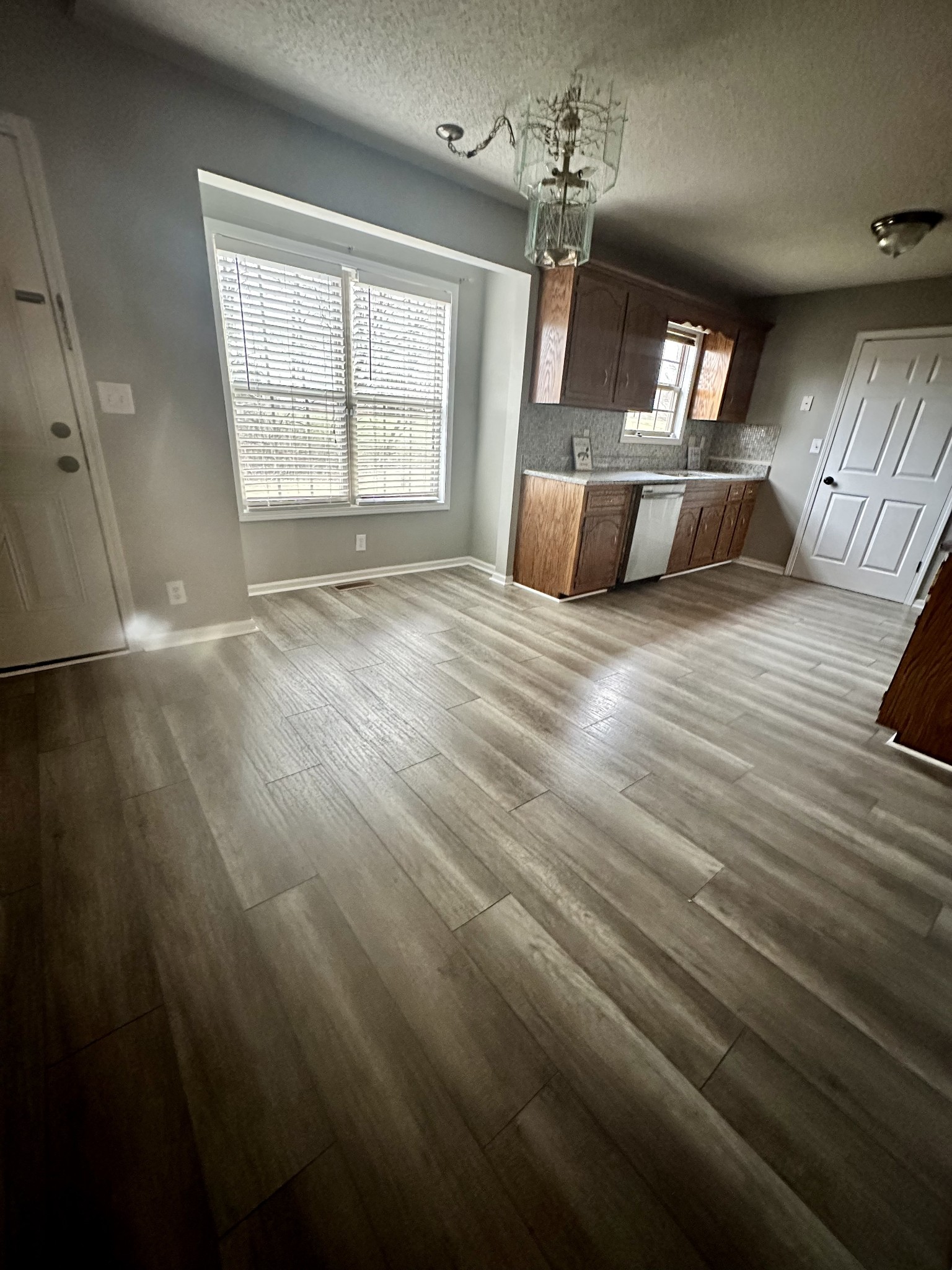 1919 Needmore Road Clarksville, TN 37042 - Photo 13 of 36 Gallery Image 13
