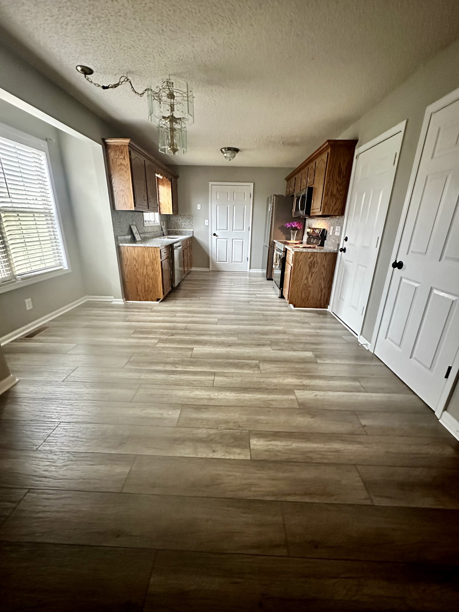 1919 Needmore Road Clarksville, TN 37042 - Photo 15 of 36 Gallery Image 15