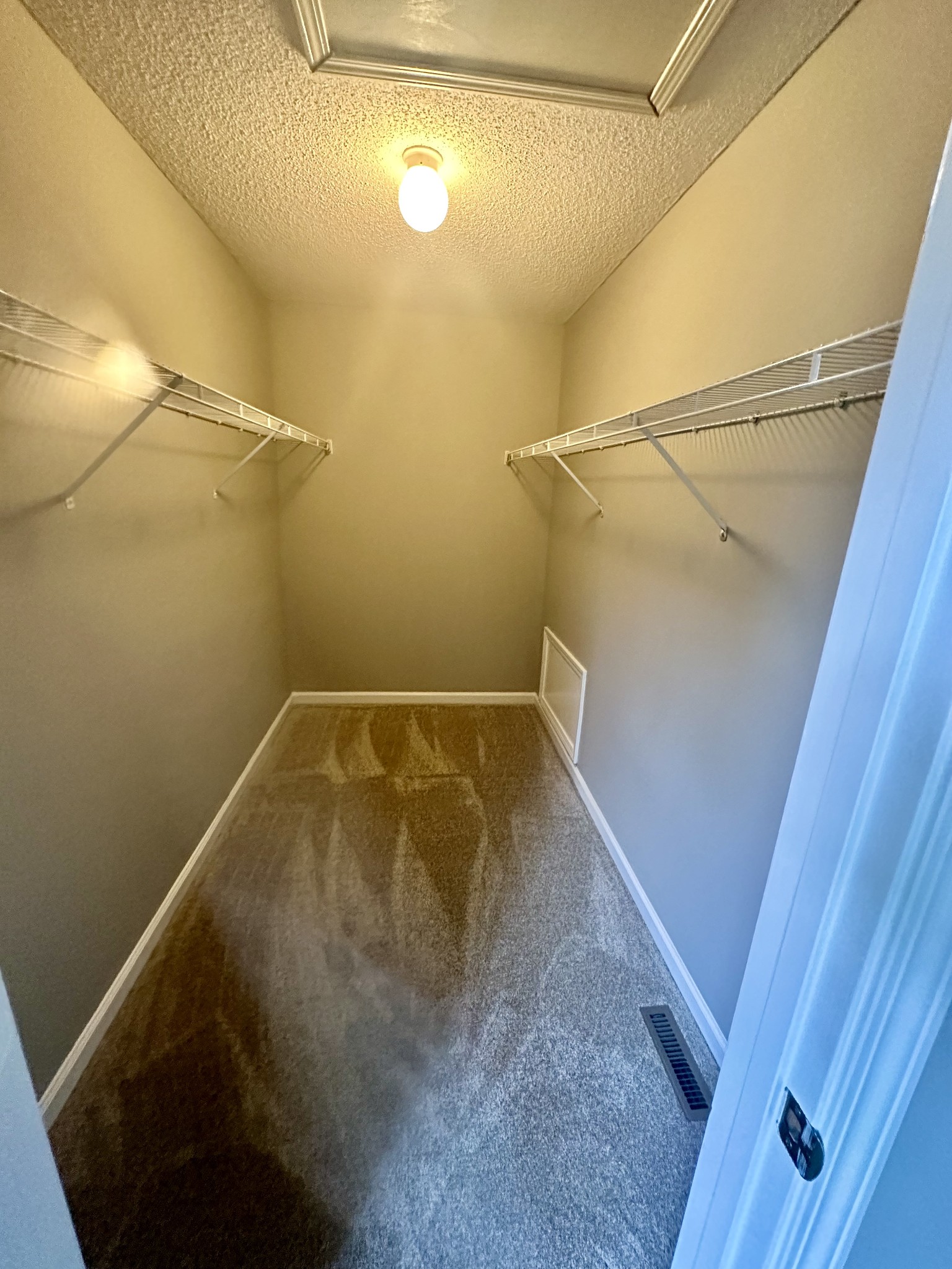 1919 Needmore Road Clarksville, TN 37042 - Photo 25 of 36 Gallery Image 25