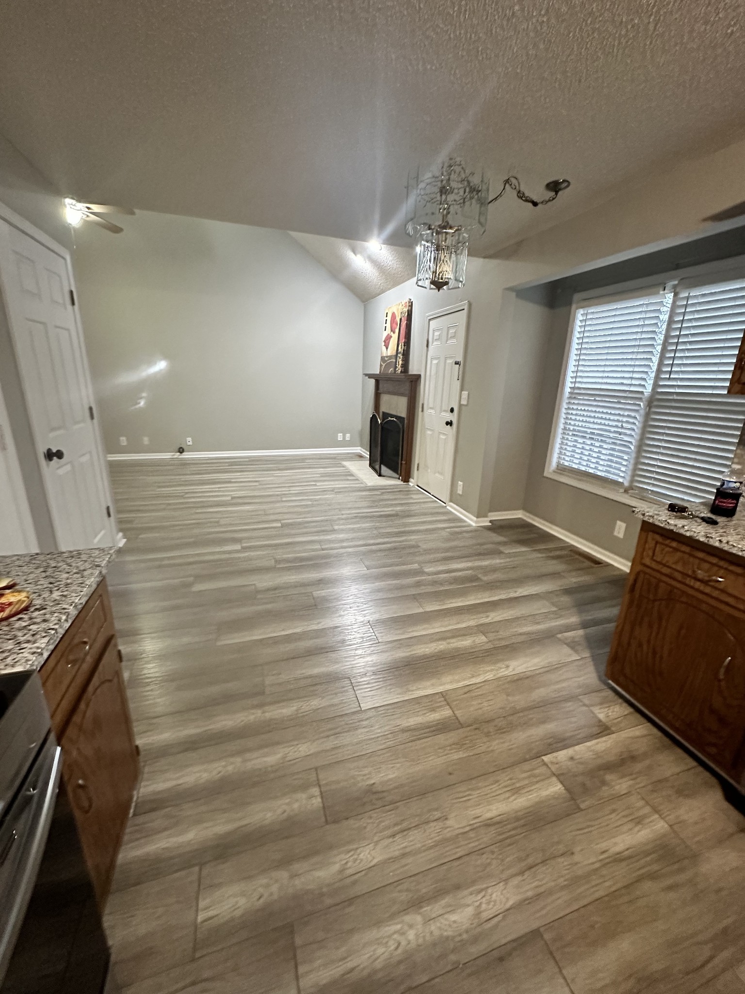 1919 Needmore Road Clarksville, TN 37042 - Photo 10 of 36 Gallery Image 10