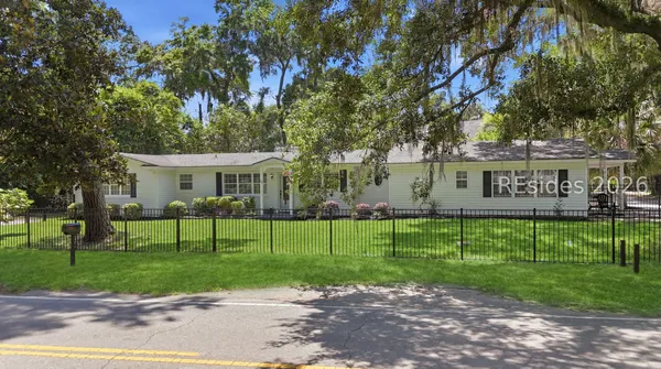 $799,000 | 34 Alljoy Road, Bluffton, SC 29910