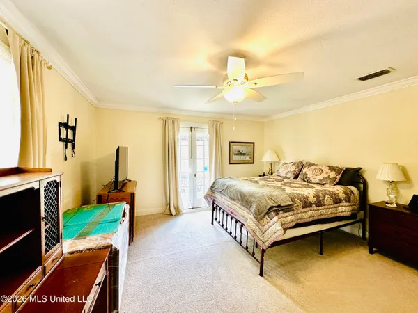 $369,900 | 807 Del Sud Drive, Pascagoula, MS 39581