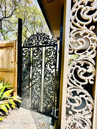 $369,900 | 807 Del Sud Drive, Pascagoula, MS 39581