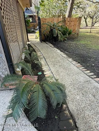 $369,900 | 807 Del Sud Drive, Pascagoula, MS 39581