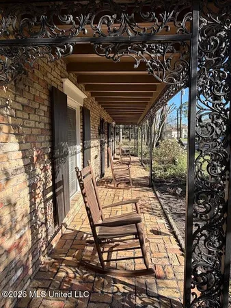 $369,900 | 807 Del Sud Drive, Pascagoula, MS 39581